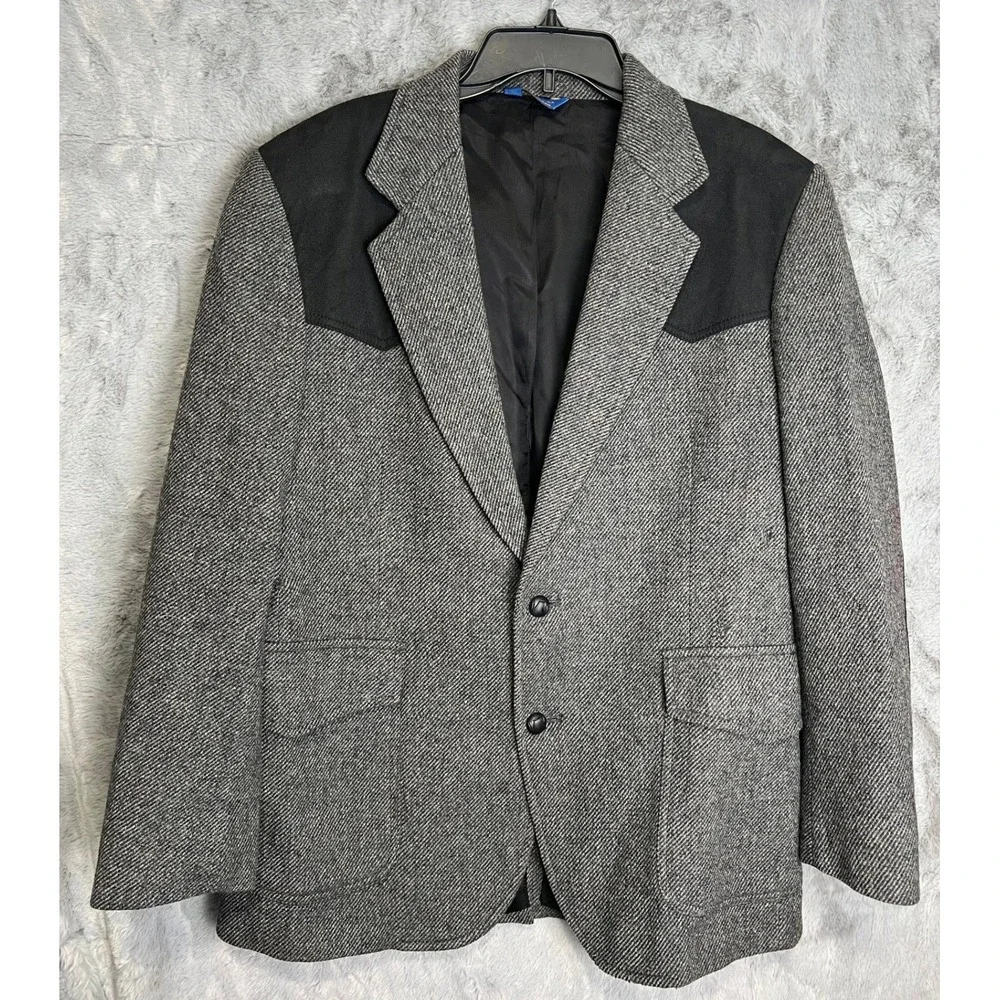 Vtg Pendleton 40 Grey Tweed Wool Blazer Black Yoke Sport Coat Made in USA Mens